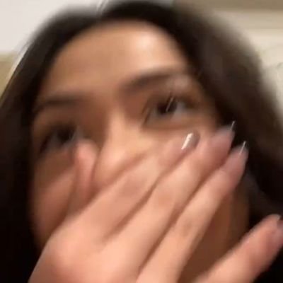 zislah_'s profile picture. she/her • 21 • atleast i'm trying • pls do 'turn off rt' :)