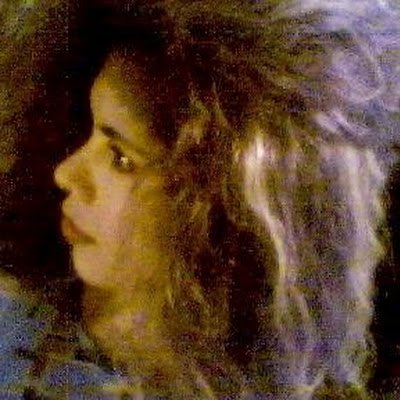 Suzzaneira2023's profile picture. 