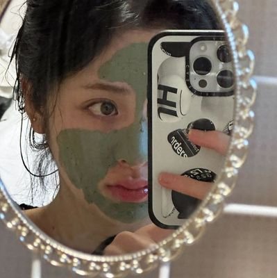 meerawrrr888's profile picture. ISFP 🌷🌄☁️✨ ; #studytwt