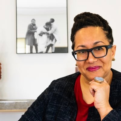 Law & Organizational Behavior Prof @WUSTL Passionate about critical race theory social change the arts & life in the Lou