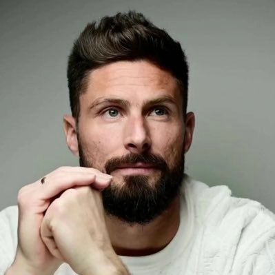 🇫🇷| Ta source française N°1 sur Olivier Giroud ⚽️| AC Milan - Équipe de France ✍️| Instagram : @teamgir0ud
