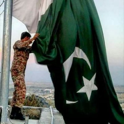 Gujjarsaab0's profile picture. پاکستان زندہ آباد 🇵🇰