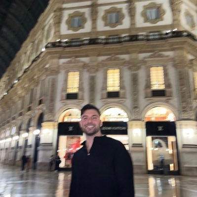 TommyPapas2's profile picture. Formerly pro basketball 
Currently manufacturing gummies