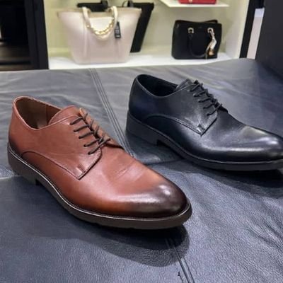 Leisure and sports wear house