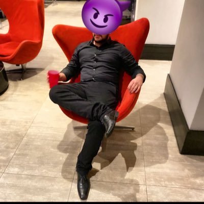 ChrisStrenger's profile picture. Esquece kkkk quem acordou acordou 😈🚀### 24Yers