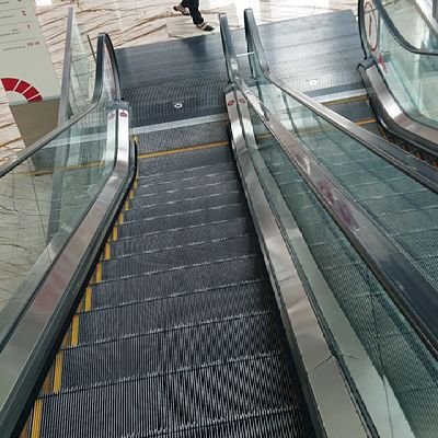 Igedeputu781's profile picture. Kenyaman untuk kehangatan membuat Anda menjadi birahi..