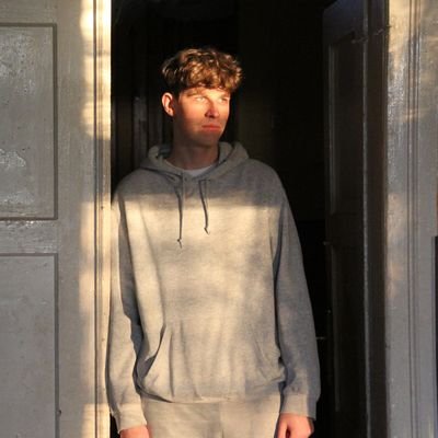 Adzy Profile