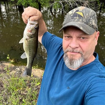 MarRey1984's profile picture. 