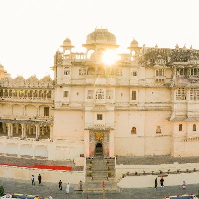 Official account of The City Palace Museum, Udaipur – administered by Maharana of Mewar Charitable Foundation