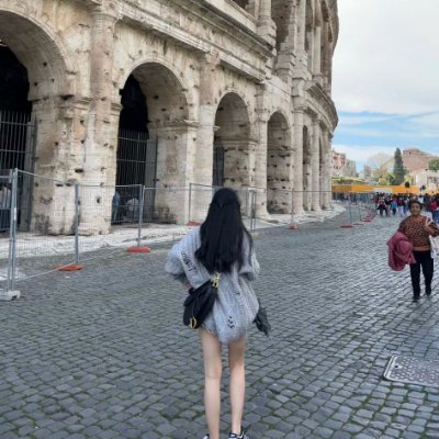 LHuang91406's profile picture. They who know the truth are not equal to those who love it, and they who love it are not equal to those who delight in it.