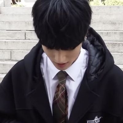 hirojumi's profile picture. — #kpoptwt #anitwt