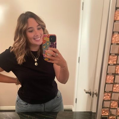 aygabbay's profile picture. ∞ ☼