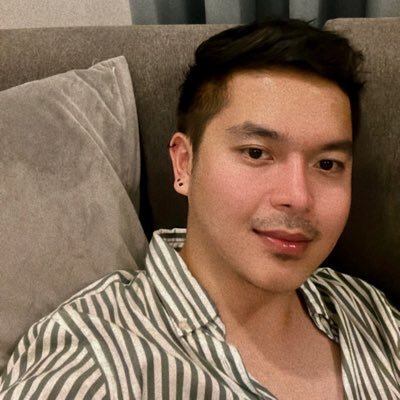 vv_vmdg's profile picture. 