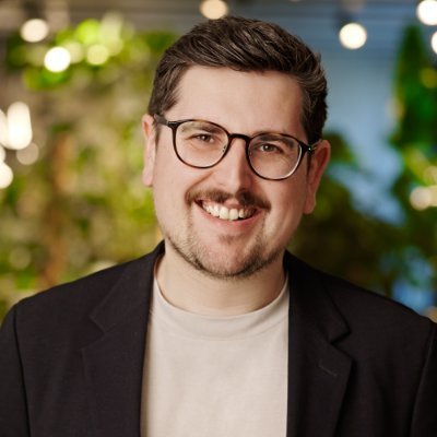 #Ventures #Tech #PublicSector . Business2Government. Managing Director bei Possible - co-host @GovGipfel | mail: nils.hoffmann(at)https://t.co/t2OJxbTVxl