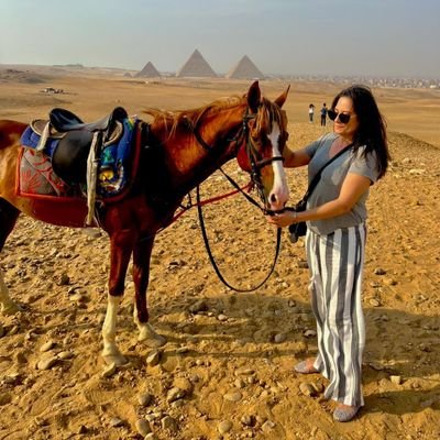 Monique22137977's profile picture. 