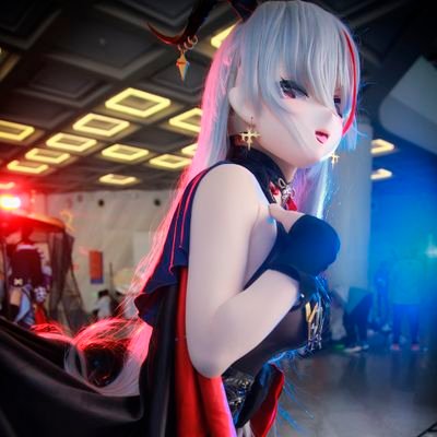 DubchenkoKig's profile picture. 喜欢玩娃娃(想要涨粉(欢迎小窗骚扰，闲聊什么的都可以x
(also use English)