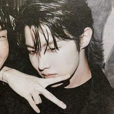 Hobi_Yoon13's profile picture. 𝙰𝚛𝚖𝚢 | 𝙼𝚘𝚊 

✨️𝚂𝚗𝚘𝚘𝚣𝚎✨️