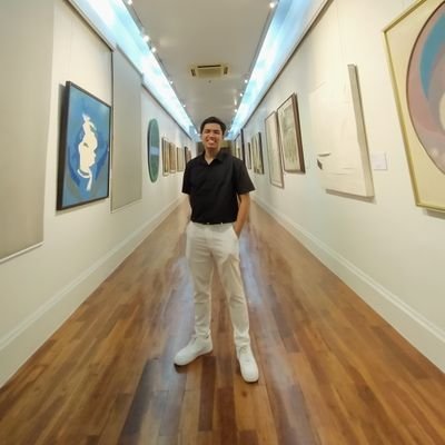 Rjmglls's profile picture. she's the one 🤍