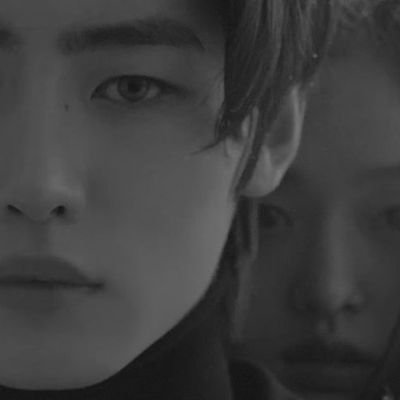 reviewbyren's profile picture. Fashion, Beauty & Food Enthusiast. Also a kpoper + kdrama lovers💓