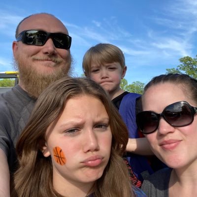 jameson_bear's profile picture. $bear101118 cash app