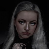Lindsay 🔮 (@coeurdecoquette) 's Twitter Profile