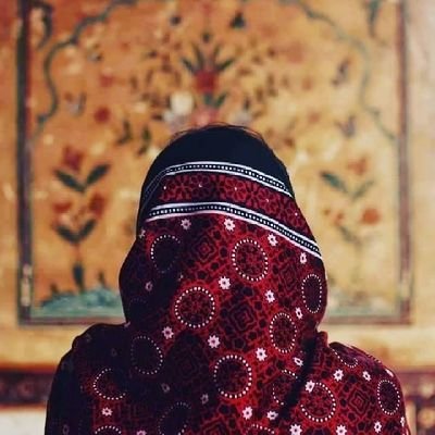 كُلما زاد الانتظار، ماتت الرغبة.
Insta; wdii_033