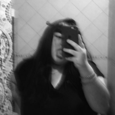 Micaa23__'s profile picture. 𝚂𝚘𝚗𝚛𝚎𝚒́𝚛 𝚜𝚒𝚗 𝚒𝚖𝚙𝚘𝚛𝚝𝚊𝚛 𝚗𝚊𝚍𝚊🤞🏻