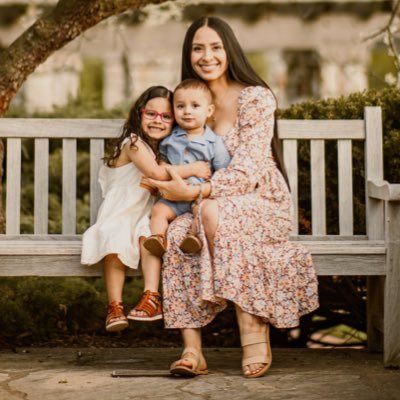 AnnelBeltran25's profile picture. Teacher 👩🏻‍🏫 Tomahawk Elementary 💙 Olathe North & Emporia State Alum 🎓 Mom, Wife, Coffee Lover 💗
