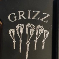 Grizz (@grizzlyshouse) 's Twitter Profile