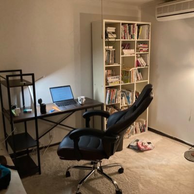 joooooy6118's profile picture. 