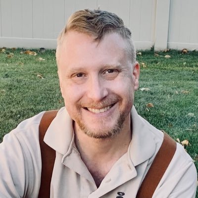 SandinFroyd's profile picture. I love architecture, engineering, science, technology, art, reading and dreaming big, Tesla, SpaceX, etc..