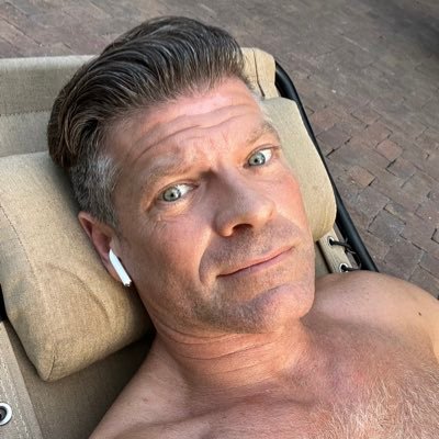 50-can still hang with any age. Diabetic 33+ yrs. https://t.co/NquyItIzDl