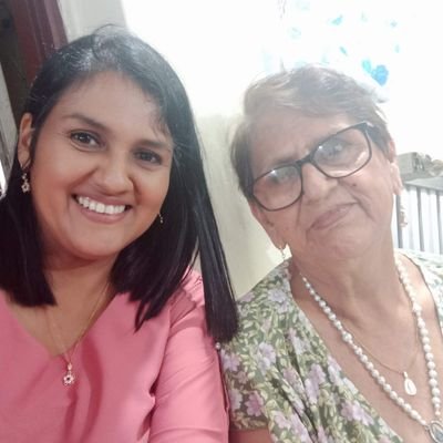 tanygonzalez's profile picture. 