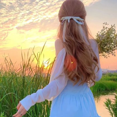 Eva889216160380's profile picture. The Power of Faith 💫 | Always Doubting, Always Thinking 🧠 | Unknown Raving Fans 🌐