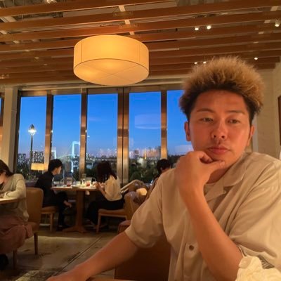 ファッション業界最大の採用支援サービス|READY TO FASHIONの営業・CS組織長|採用難易度高×離職多×採用リソース少の企業向けコンサル|服飾学校でキャリアセミナー|メディアへ記事寄稿|その前は、米でMBA取得🎓→起業→リクルートMSで人材育成と組織開発10年|Mindset Coachingプロコーチ