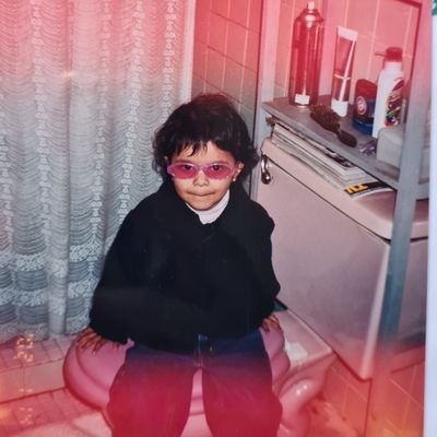 ale_skinfield's profile picture. make it real