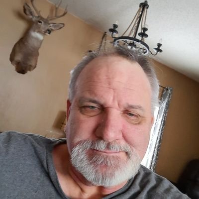 I'm a 57 yo retired auto and truck repair shop owner. just recently retired cattle rancher . looking to meet new friends