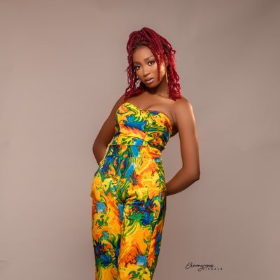 Journalist,fashion designer and model