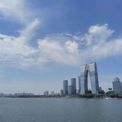 AlvinVega781159's profile picture. 币圈菜鸟一枚，陆续拿到strk和zk 近期aster