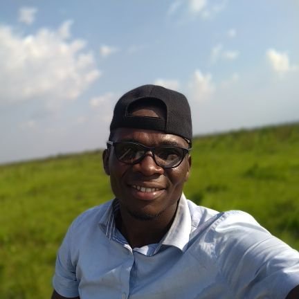 LysNtumba7's profile picture. Agripreneur et Coo-directeur de l'entreprise D28AGRO.
