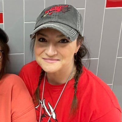 MrsBolandSCMS's profile picture. Math Teacher ➕➖➗✖️SCMS 👩🏻‍🏫