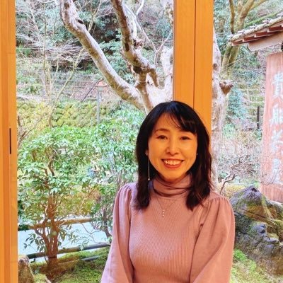 慰謝料ゼロ借金からのシングル生活/不安な生活から運命の出逢いで人生桜花/お金の勉強をして完全在宅で稼ぐ事に成功/ 初心者でもスマホひとつで稼ぐためのマインドを発信/ その方法を公式LINEで無料公開