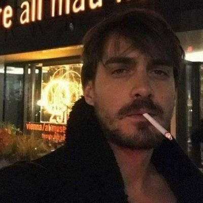 MajidAlRashed0's profile picture. اختر راحة بالك، مهما كلفك ذلك.