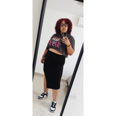 30 αños 👑 
Afrolatina Plus size 💕
 Piscis ♓ 

Puerto Rico 🇵🇷 
 Arroyo 🏡📍

SC: Afrolatina_19 IG: Afrolatina.19 
Tiktok: Afrolatina_19