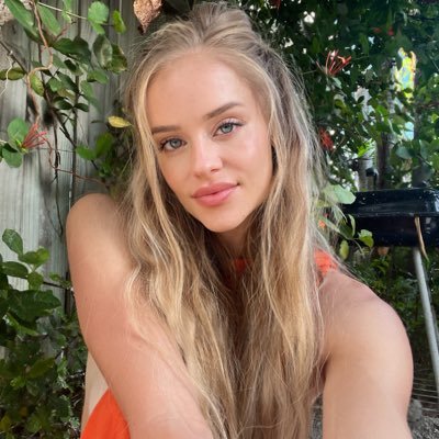 lalalaurenann11's profile picture. I like to decode people 🔢 | Numerologist