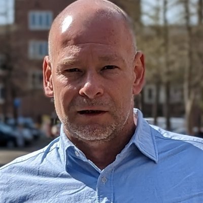 Mediamens | Journalist | (Freelance) Eindredacteur bij onder meer @NOS Journaal en Nieuwslezer op @NPORadio1 Eventuele meningen zijn de mijne ≠