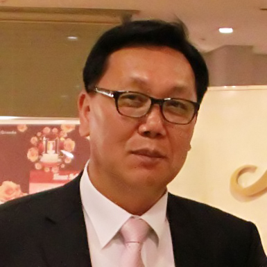 ksr999's profile picture. 반칙하면 손해보는 세상을 기다리며!