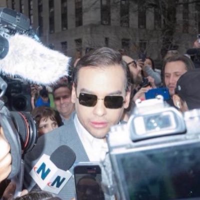 inactive002222's profile picture. 