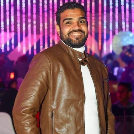 رئيس إتحاد طلاب علوم أسوان
برشلوني
Ahlawy
3lomangy
.
.
خبط ف الدنيا و خليها تخبط فيك
المهم
خبطتك تكسرها و خبطتها تقويك