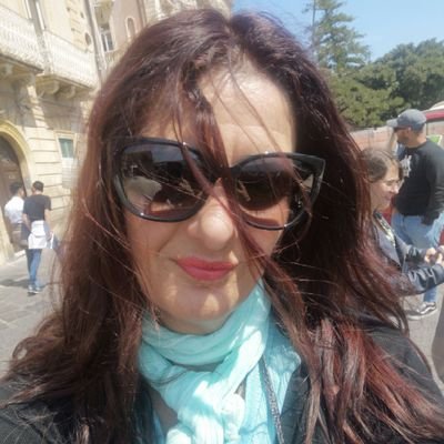 Scrittrice, articolista free lance, blogger, vblogger.
I miei romanzi sono su https://t.co/xZzPCj4YH2